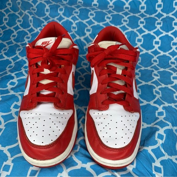 Nike Men’s size 9.5 dunk low retro SP St. John’s red white vintage sneakers rare - Picture 2 of 11